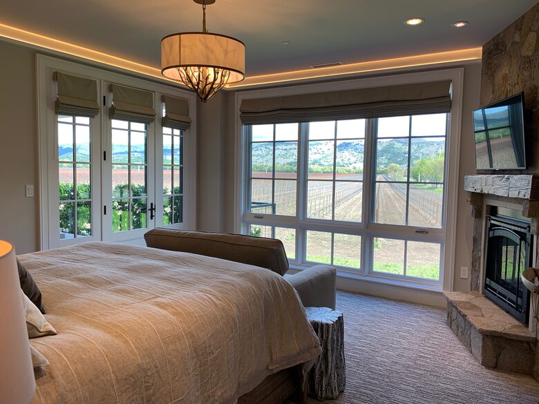 Heart of Napa Valley Luxury Home and Guest House - Walk to French Laundry and Countless Tasting Rooms! - Yountville, California