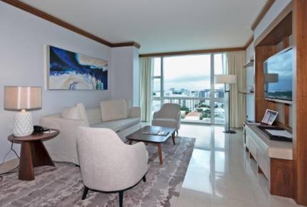 Carillon Oceanfront Luxury Getaway - Miami Beach, Florida
