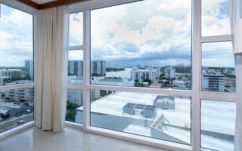 Carillon Oceanfront Luxury Getaway - Miami Beach, Florida
