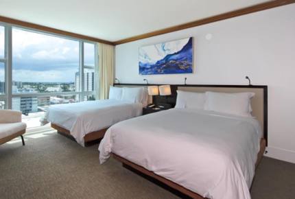 Carillon Oceanfront Luxury Getaway - Miami Beach, Florida