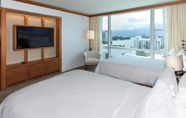 Carillon Oceanfront Luxury Getaway - Miami Beach, Florida