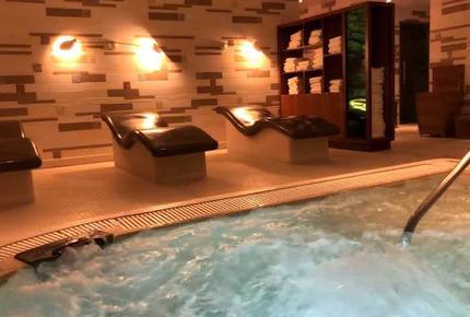 Carillon Oceanfront Luxury Getaway - Miami Beach, Florida