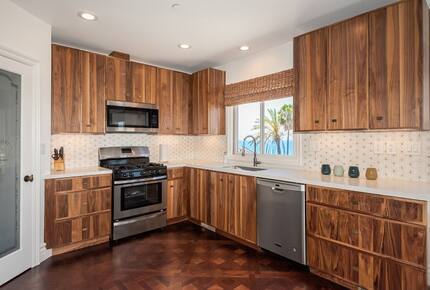 Beautiful Manhattan Beach Luxury Retreat - Manhattan Beach, California