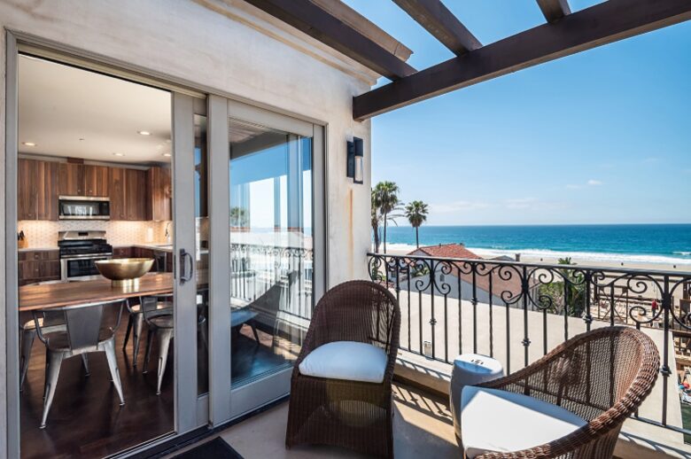 Beautiful Manhattan Beach Luxury Retreat - Manhattan Beach, California