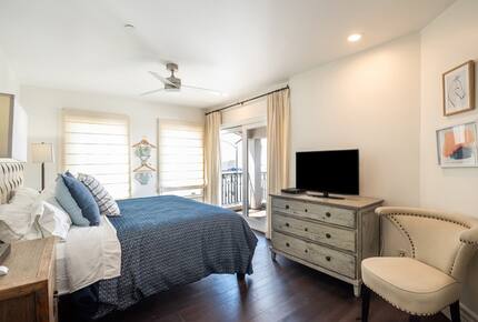 Beautiful Manhattan Beach Luxury Retreat - Manhattan Beach, California