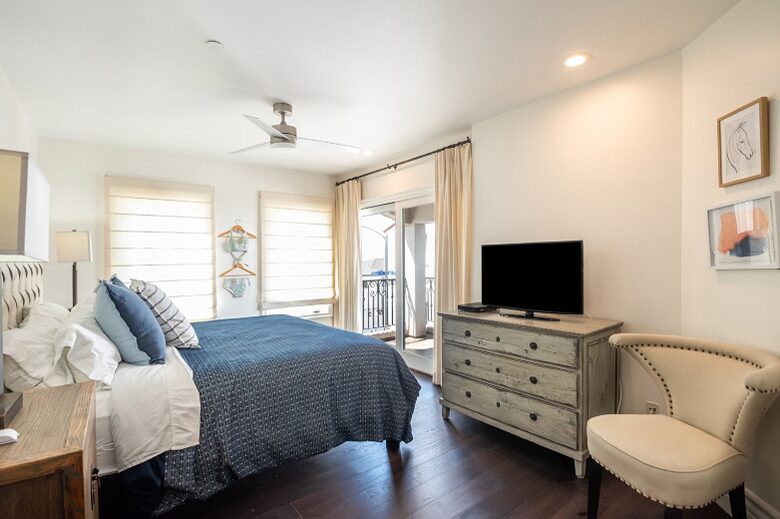 Beautiful Manhattan Beach Luxury Retreat - Manhattan Beach, California