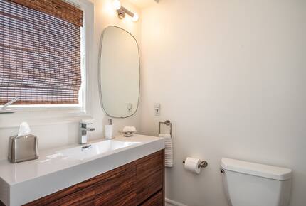 Beautiful Manhattan Beach Luxury Retreat - Manhattan Beach, California