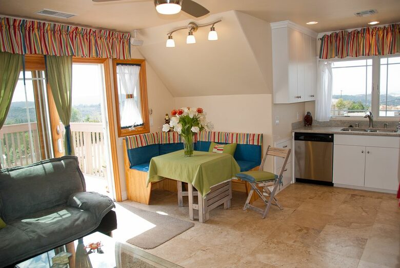 San Diego Country Hideaway - Valley Center, California