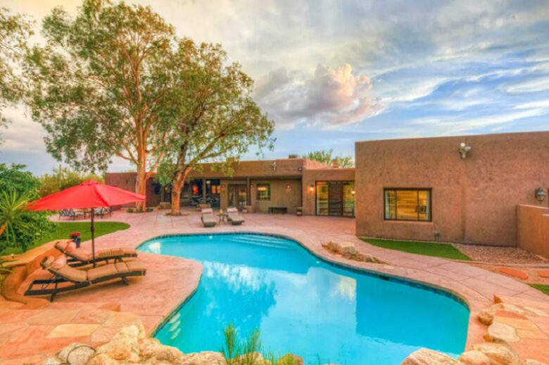 Tucson Panorama Desert Escape - Tucson, Arizona