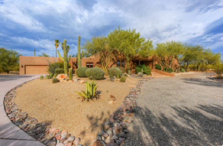 Tucson Panorama Desert Escape - Tucson, Arizona