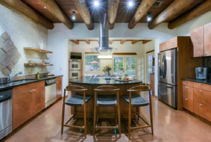 Tucson Panorama Desert Escape - Tucson, Arizona