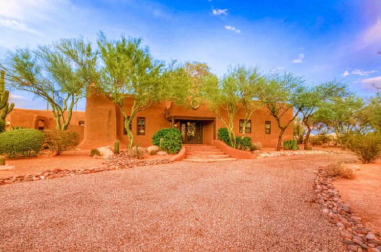 Tucson Panorama Desert Escape - Tucson, Arizona