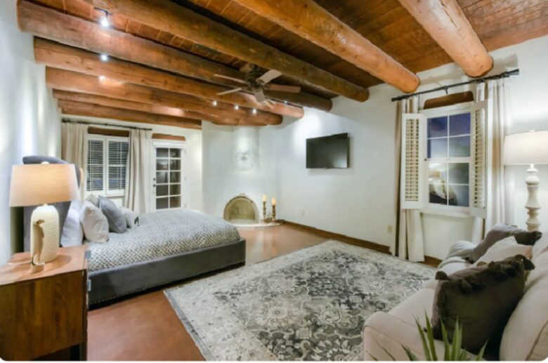 Tucson Panorama Desert Escape - Tucson, Arizona