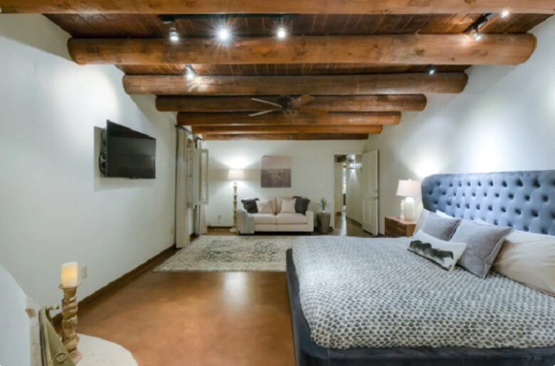 Tucson Panorama Desert Escape - Tucson, Arizona