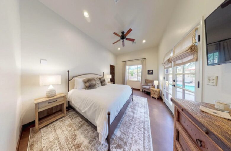 Tucson Panorama Desert Escape - Tucson, Arizona