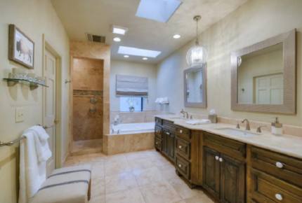 Tucson Panorama Desert Escape - Tucson, Arizona