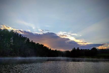 Water's Edge Lake House - Gainesville, Georgia
