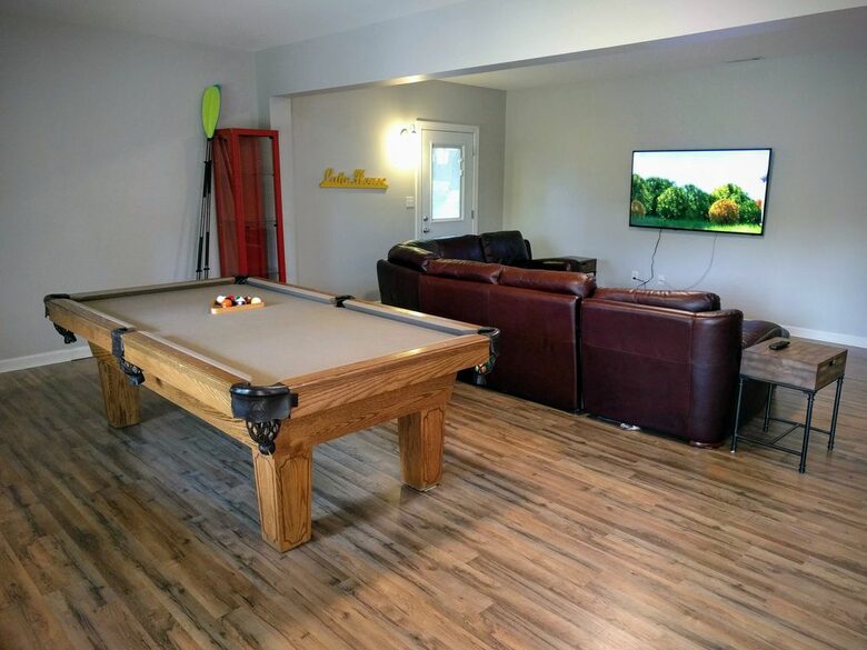 Water's Edge Lake House - Gainesville, Georgia