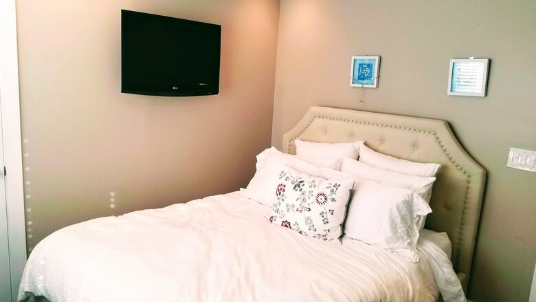 Balboa Beach Villa - Newport Beach, California