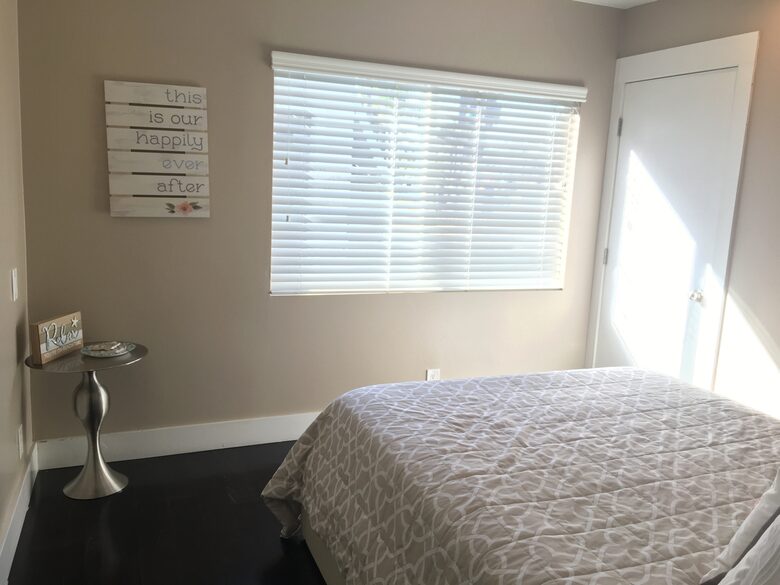 Balboa Beach Villa - Newport Beach, California