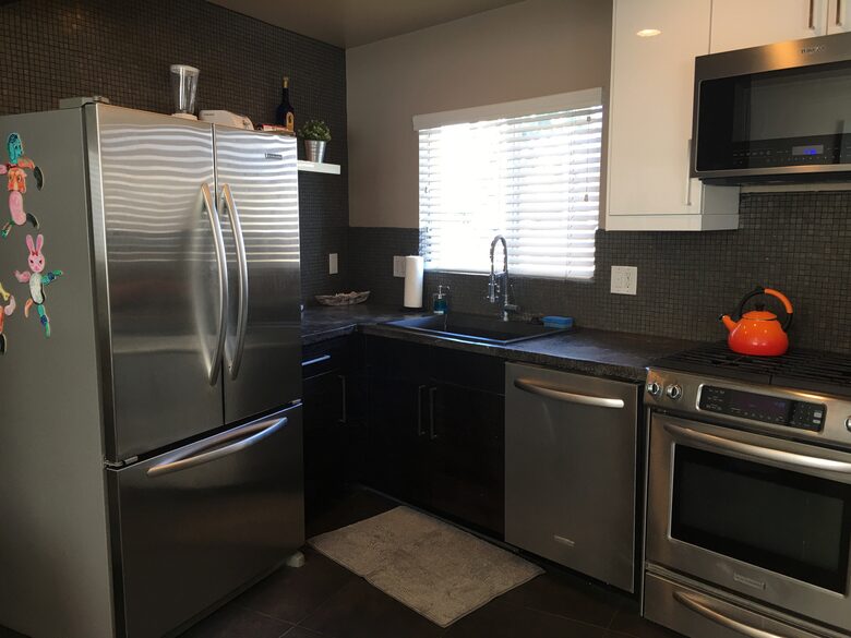 Balboa Beach Villa - Newport Beach, California