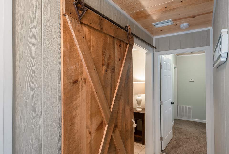 Leo's Hideaway - Panama City Beach, Florida