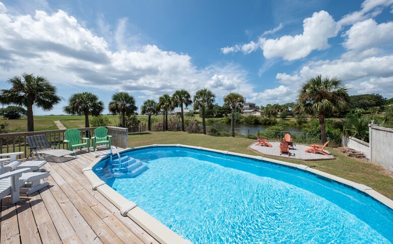 Leo's Hideaway - Panama City Beach, Florida