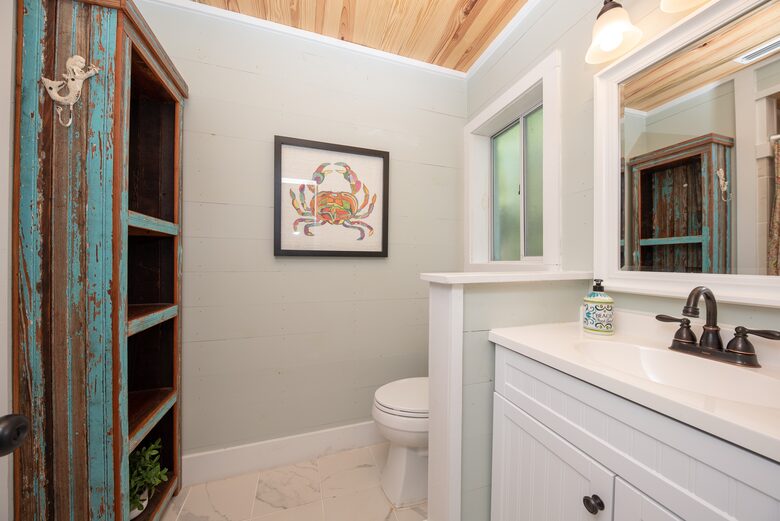 Leo's Hideaway - Panama City Beach, Florida