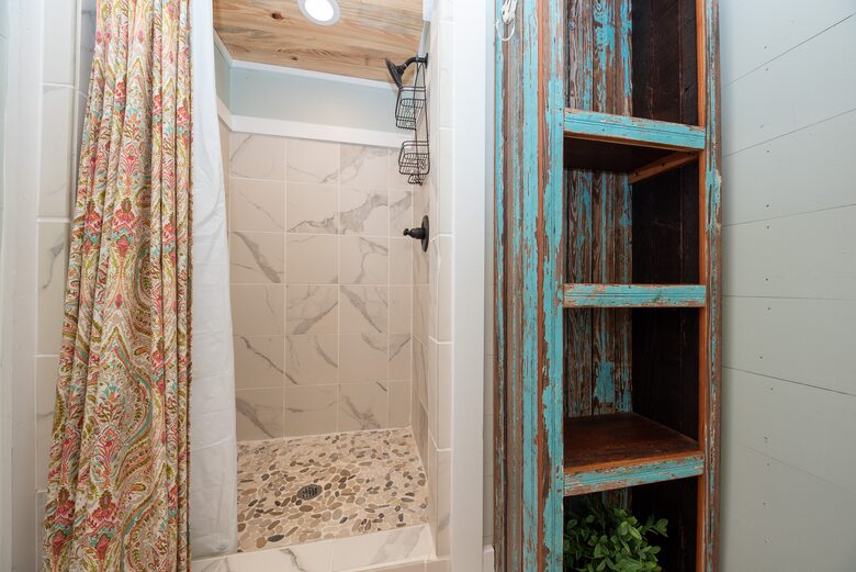 Leo's Hideaway - Panama City Beach, Florida