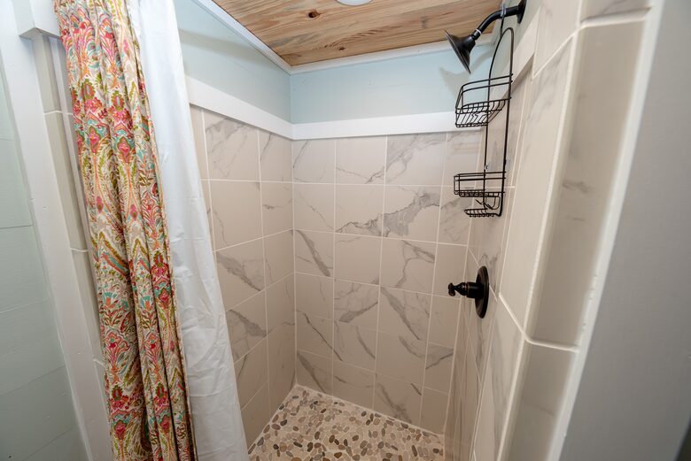 Leo's Hideaway - Panama City Beach, Florida