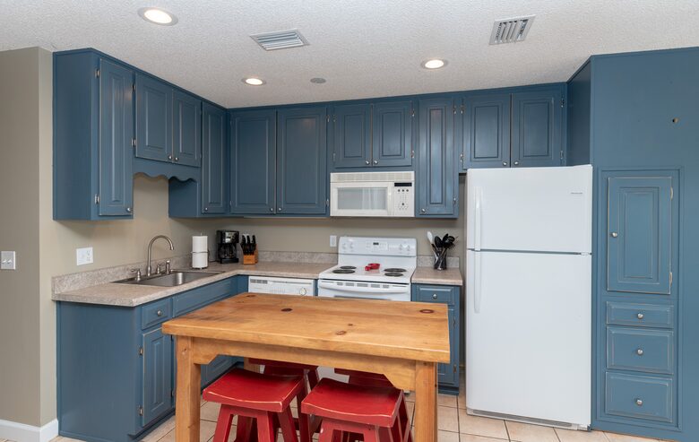 Leo's Hideaway - Panama City Beach, Florida