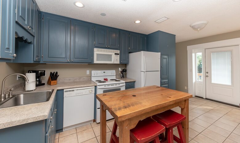 Leo's Hideaway - Panama City Beach, Florida