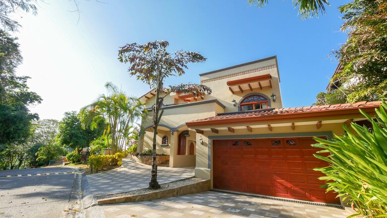 Herradura Bay Luxury Villa - Herradura, Costa Rica