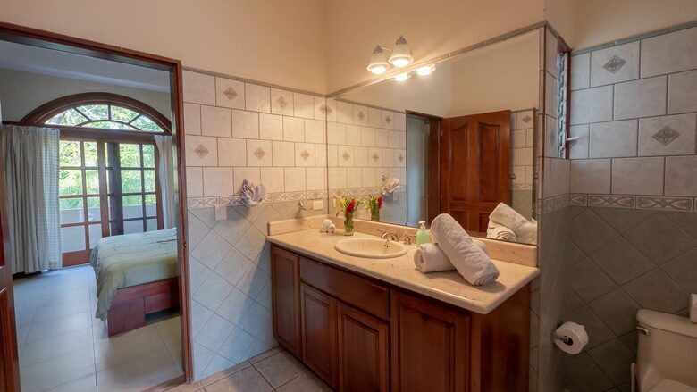 Herradura Bay Luxury Villa - Herradura, Costa Rica