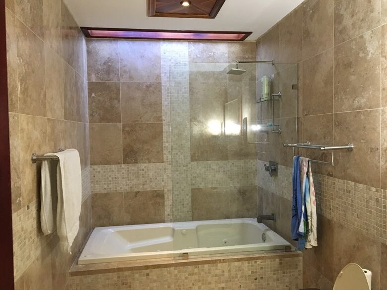 Ocean View Hermosa Luxury Villa - Hermosa, Costa Rica