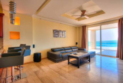 Beachfront Luxury Retreat - Jaco, Costa Rica