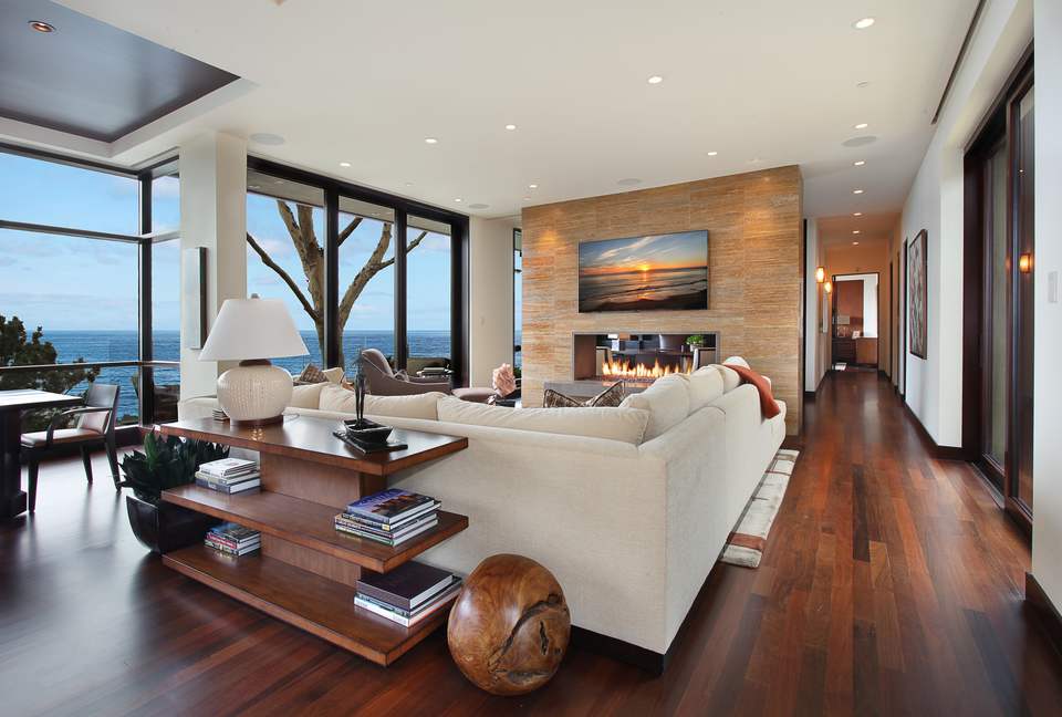 Modern Laguna Beach Coastline Villa (R) - Laguna Beach, California