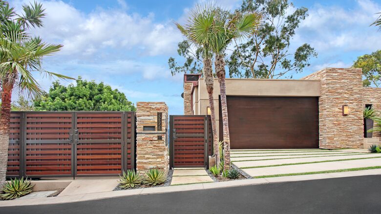 Modern Laguna Beach Coastline Villa (R) - Laguna Beach, California