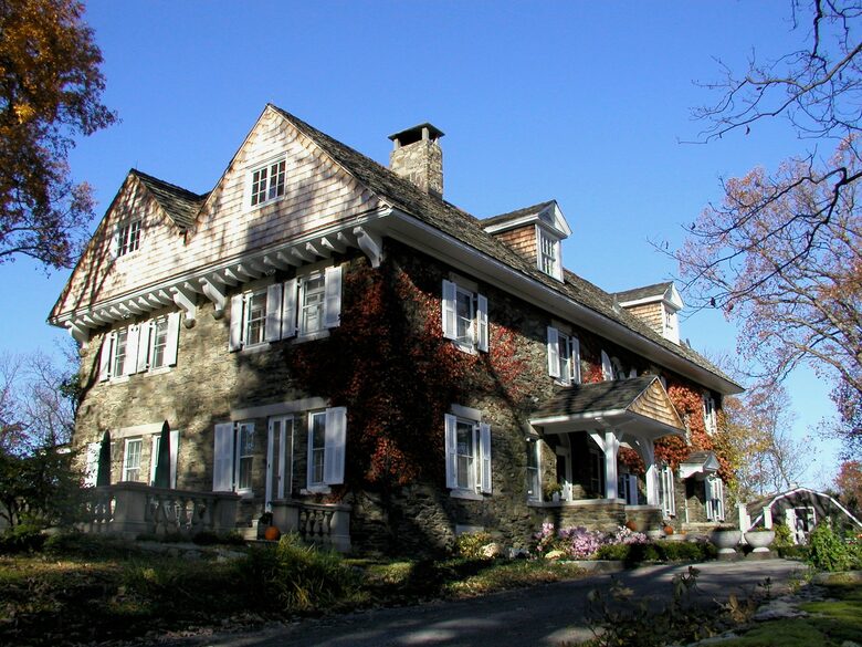 Luxury Farm Estate and Conservancy - Hyde Park, New York