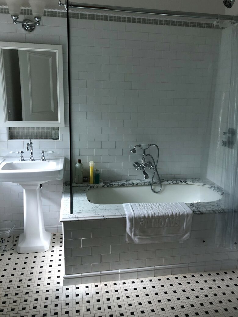 Luxury Farm Estate and Conservancy - Hyde Park, New York