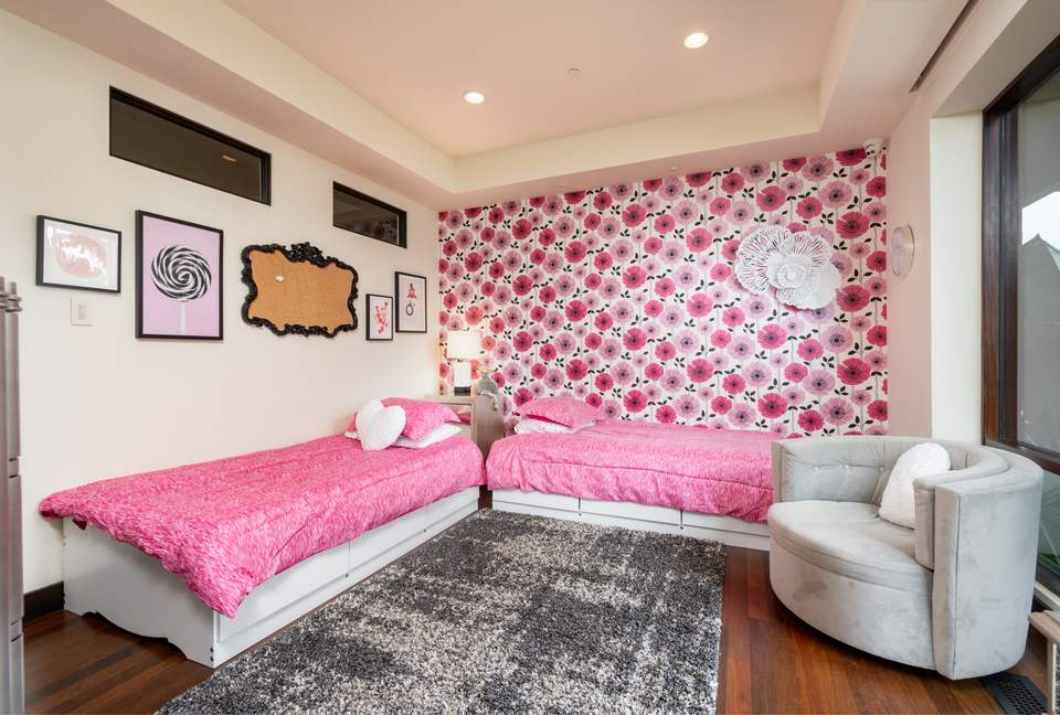 Modern Laguna Beach Coastline Villa (R) - Laguna Beach, California