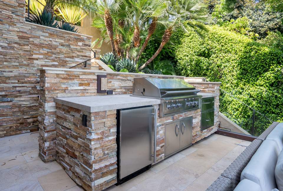 Modern Laguna Beach Coastline Villa (R) - Laguna Beach, California