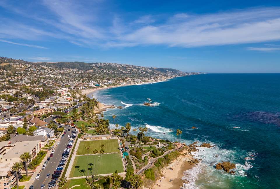 Modern Laguna Beach Coastline Villa (R) - Laguna Beach, California
