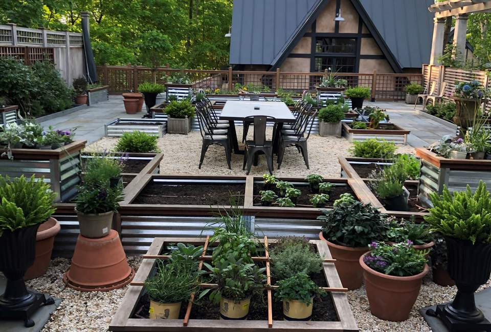 Luxury Farm Estate and Conservancy - Hyde Park, New York