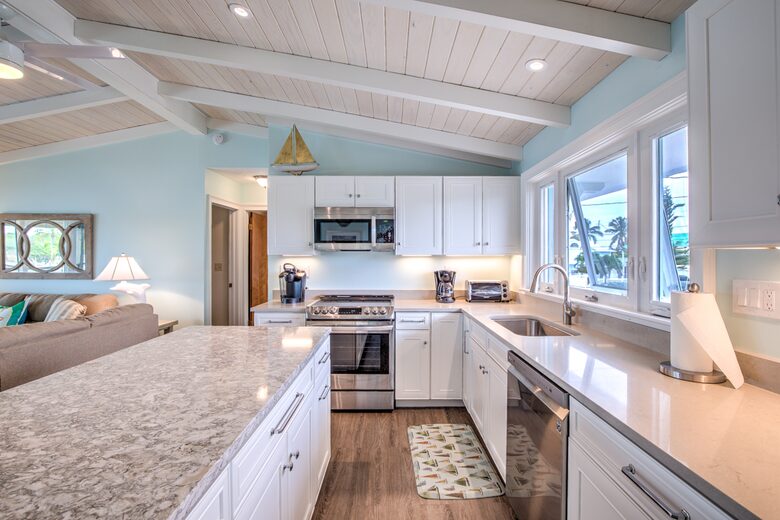 Waterfront Getaway - Marathon, Florida