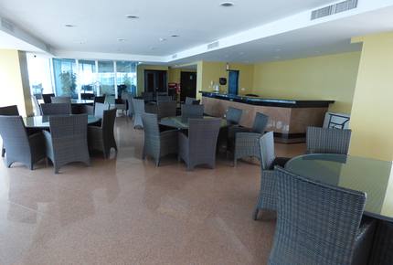 Direct Oceanfront Luxury Retreat - Panama City, Panama