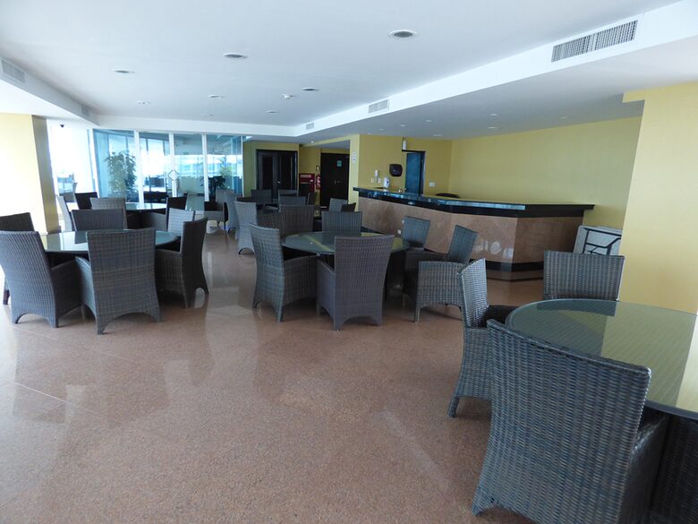 Direct Oceanfront Luxury Retreat - Panama City, Panama