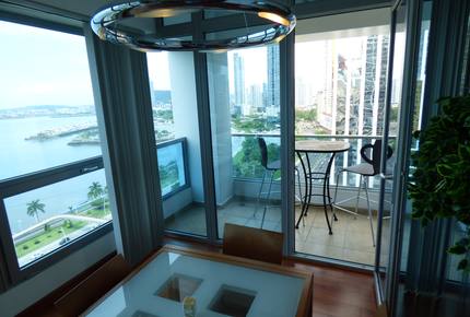 Direct Oceanfront Luxury Retreat - Panama City, Panama