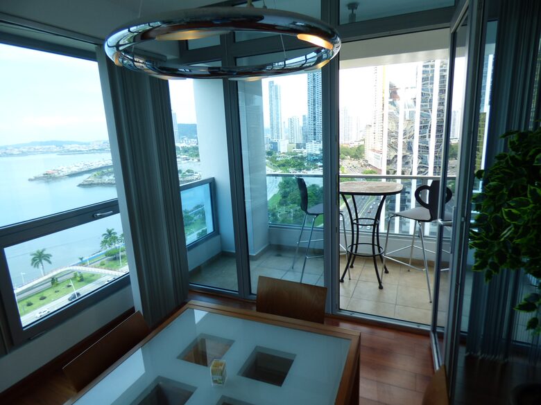 Direct Oceanfront Luxury Retreat - Panama City, Panama