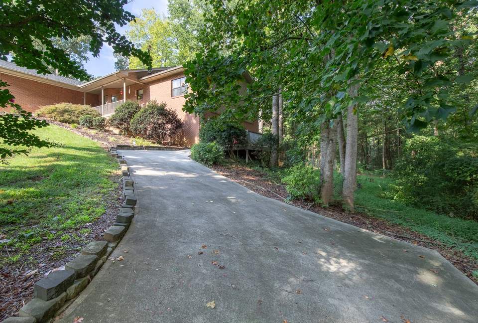 Smoky Mountain Retreat - Sevierville, Tennessee